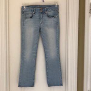 American Eagle Outfitters capri/crop jeans Size 6R